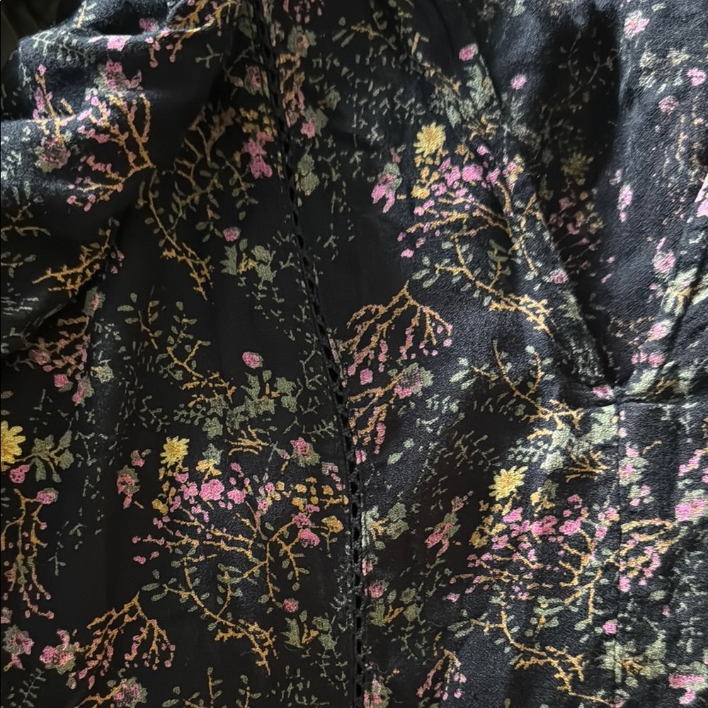 Lucky Brand Floral Top - Picture 3 of 3